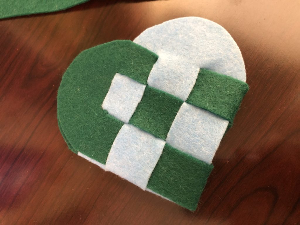 How to Make a Valentine Heart&nbsp;Pocket